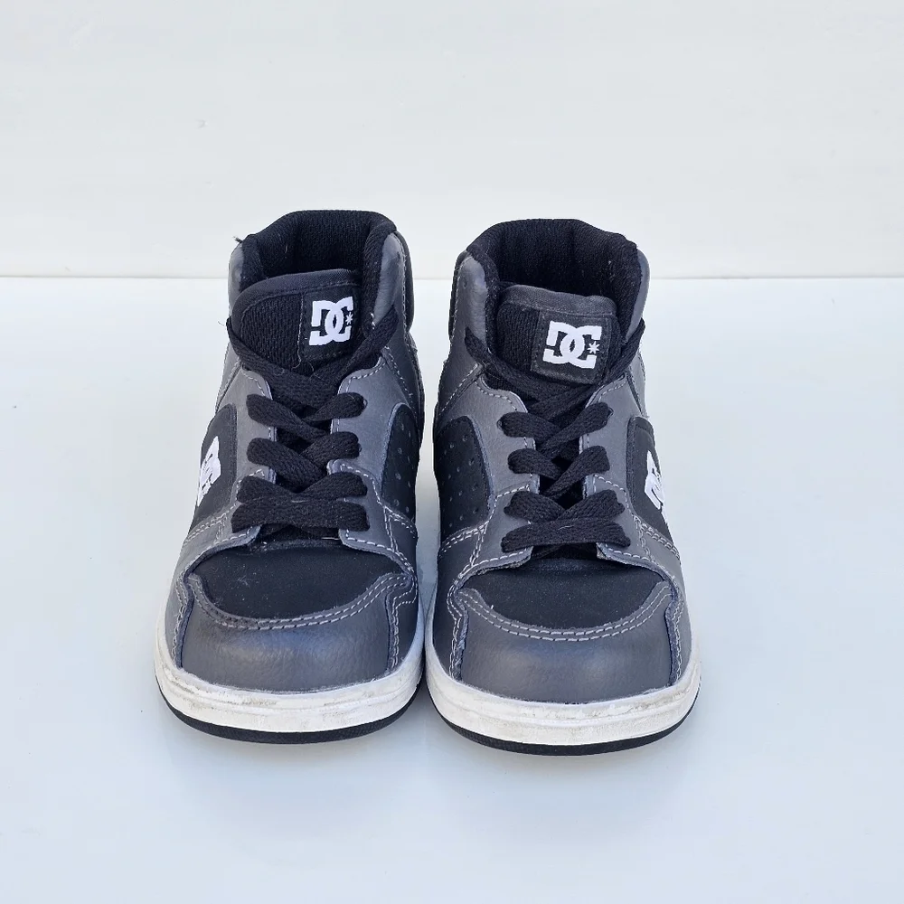 DC Shoes dark gray and black high-top sneakers boys size 9